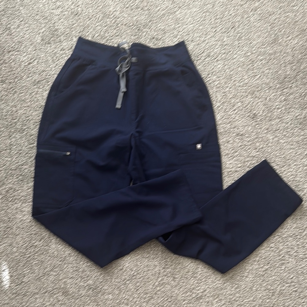 Women’s Fig Navy Scrub pants